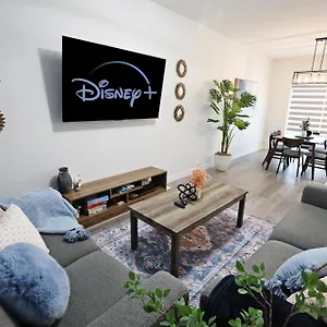 https://beautiful-home-with-4-king-bedsairportdisney.edmonton-hotels.net